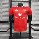25∕26 player Manchester United Co branded version