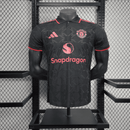 25∕26 player Manchester United Co branded POLO