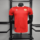 25∕26 player Manchester United Co branded version