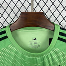 Bayern Munich 2025∕26 Green Goalkeeper Jersey(9576)